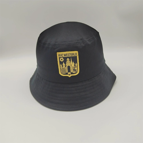 Are bucket hats still in style in 2026